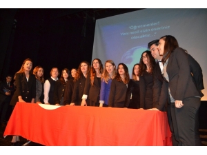 Salihli’de Öğretmenler Günü Kutlandı