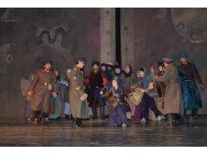 Kazak-türk Dostluğu Sahnelendi