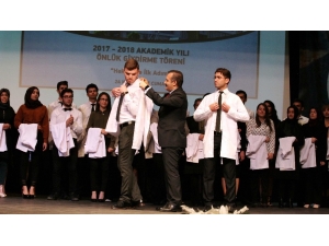 Gaün’de 74 Öğrenci Beyaz Önlük Giydi