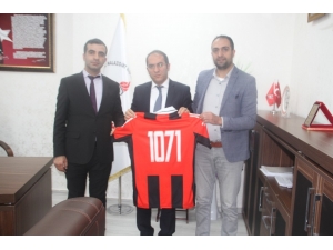 Malazgirt Spor Yöneticilerinden "Öğretmenler Günü" Ziyareti