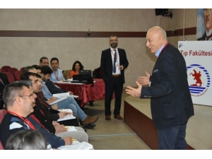 Çocuk Ürolojisine Dair Her Şey Bu Kursta Anlatıldı