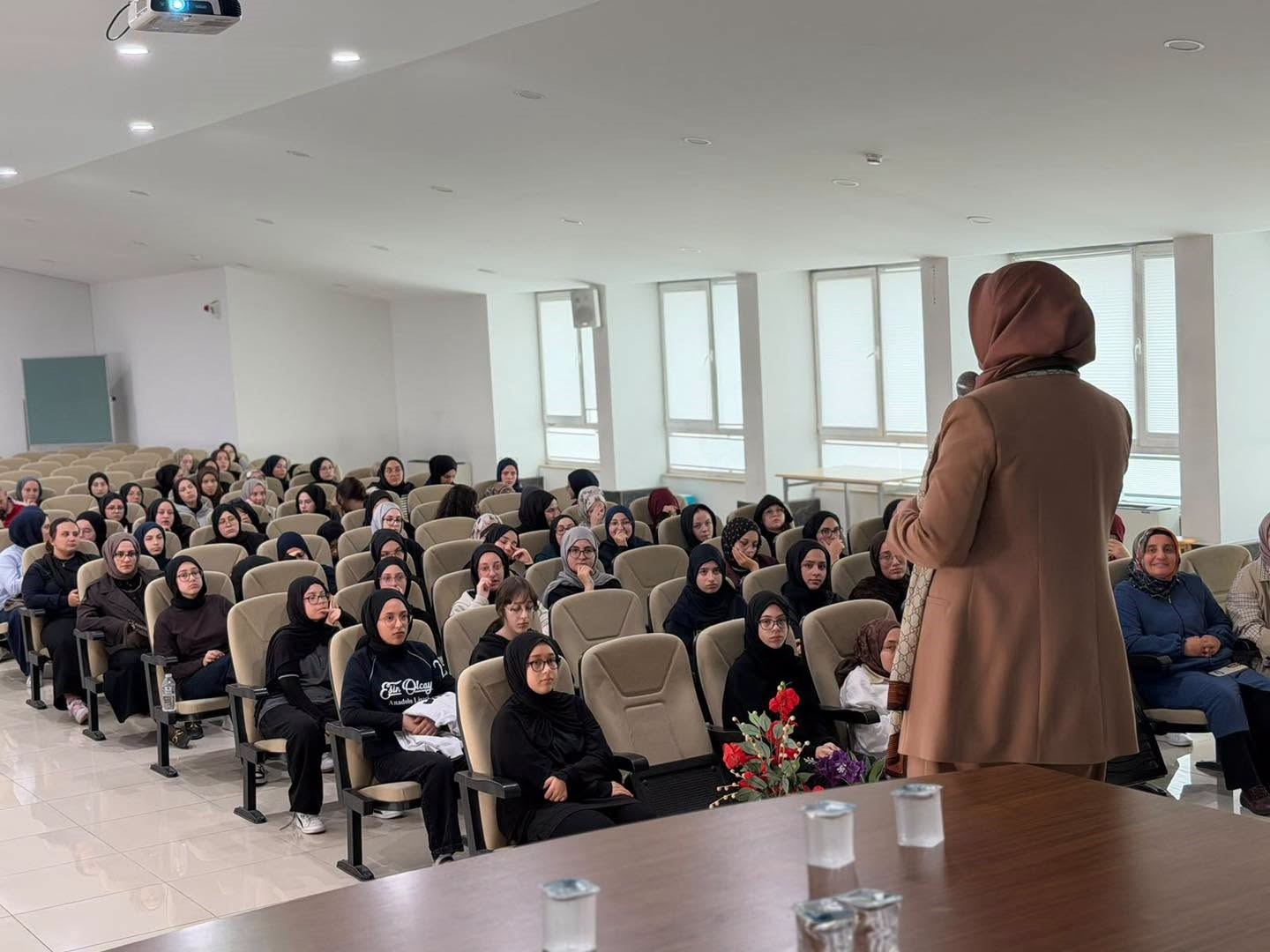 duzce-de-hafizlik-egitimi-icin-yeni-donem-planlamasi-yapildi