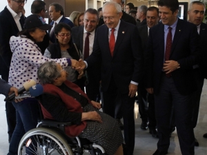Chp Lideri Kılıçdaroğlu, Turizmcilerle Görüştü