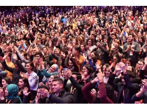 Yga Zirvesi’nde Hayal Ortaklarıyla Birlikte Geleceği Değiştirmek İçin Söz Verdiler