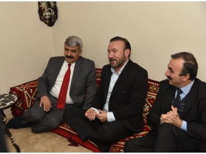 Prof. Dr. İsmail Kara, Kitap Okuma Atölyesi’nde