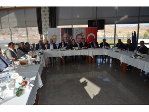 Ak Parti Belediye Başkanları İstişare Toplantısı