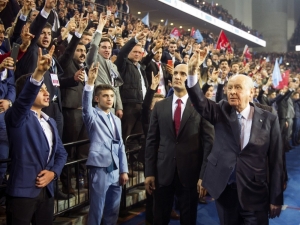 Bahçeli: “Devletle Sırt Sırta Vererek Mücadelemizi Sürdüreceğiz”