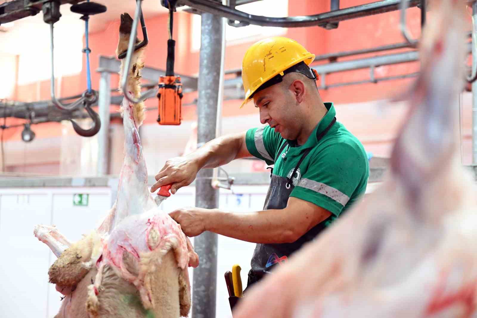 mersin-buyuksehir-belediyesinin-kesimhaneleri-vatandaslardan-tam-not-aldi