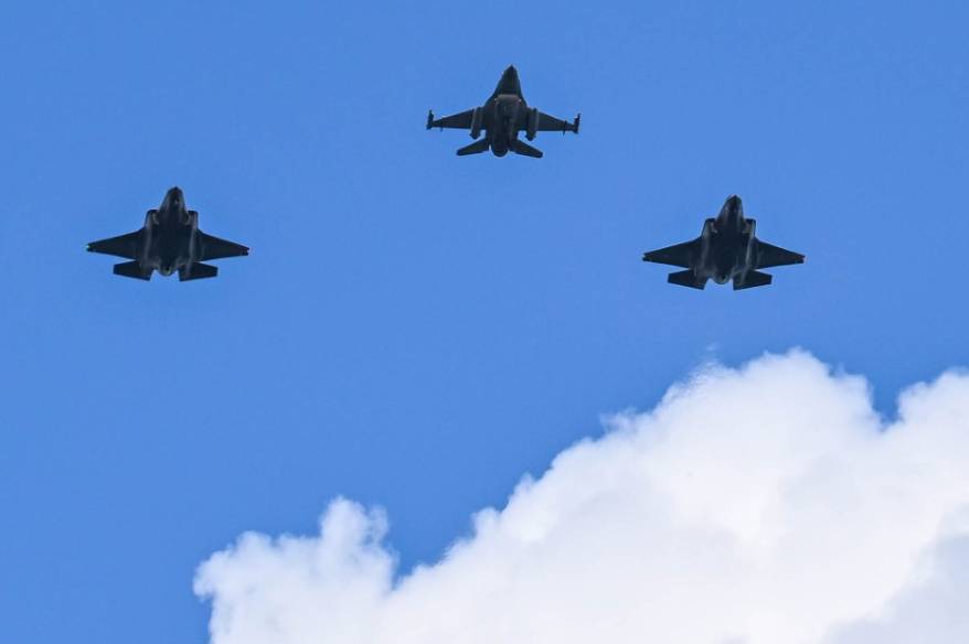 polonya-nin-f-35-savas-ucaklari-ilk-ucuslarini-gerceklestirdi