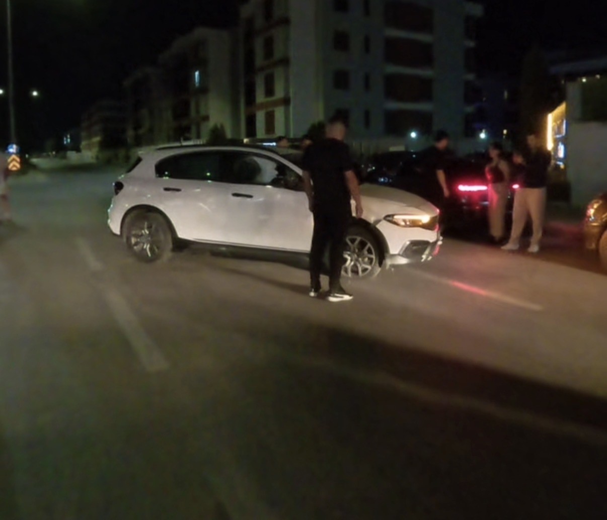 eskisehir-de-otomobil-ile-motosiklet-carpisti-1-yarali