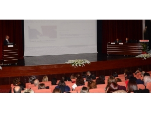 Genetikte Güncel Tedaviler Sempozyumu Esogü’de Gerçekleşti