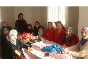 Burhaniye’de Etek Dikim Kursu Açıldı