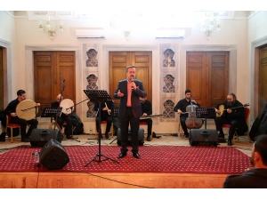 Eşrefoğlu Rumi Eserleriyle Anıldı