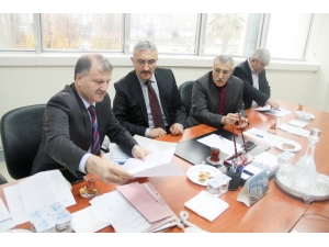 Büyükşehir Encümen Toplantısında Kiralama İhaleleri Yapıldı