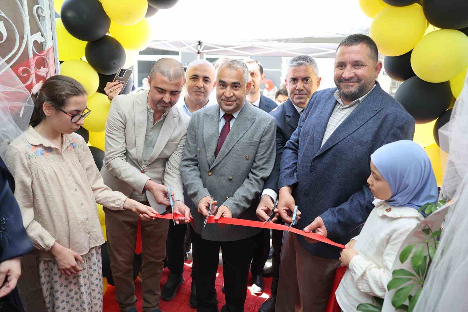 nazilli-de-geleneksel-sanatlar-75-yil-sergisi-nde-bulustu