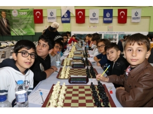 Büyükşehir’in Okullar Arası Satranç Ligi Başladı