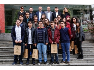 Fadıloğlu Deneyimlerini Öğrencilere Aktardı