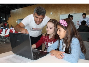 Agü Çocuk Girişimcilik Atölyesi Yeniden Başlıyor