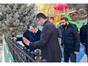 Hakkari’de Park Yenileme Çalışması