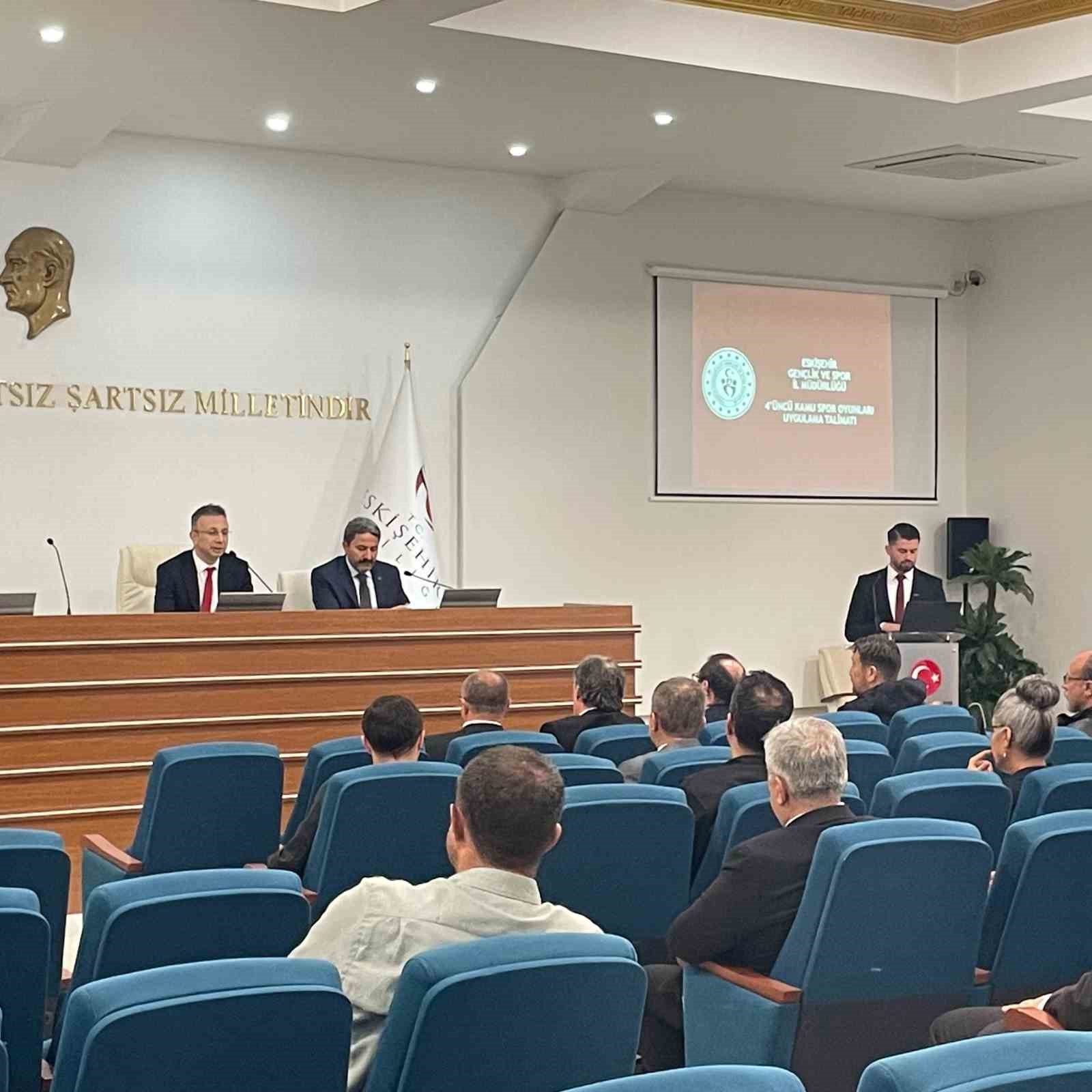eskisehir-de-4-kamu-spor-oyunlari-istisare-toplantisi-yapildi