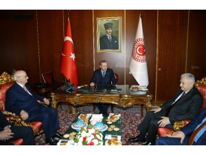Cumhurbaşkanı Erdoğan, Meclis Başkanı Kahraman Ve Başbakan Yıldırım İle Bir Araya Geldi