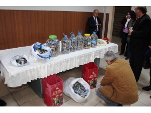 Öğrenciler 1 Ton Atık Pil Topladı