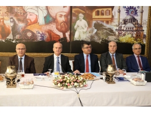 Manisa Cbü’de Fetö’den 132’si Akademik, 152 Personel Atıldı