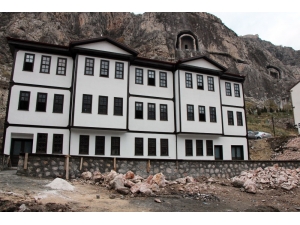 ‘Hattatların Piri’ne Özel Müze