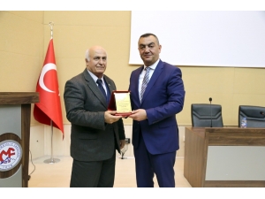 “Devlet Kurumlarına Olan Yoğun İlgi Girişimciliği Öldürüyor”