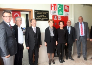 Hayırsever Aile, Okula Bilgisayar Laboratuvarı Kurdu