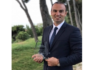 Diş Rengi Problemine Dikkat