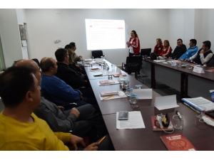 İlk Yardım Eğitim Sertifikaları Yenilendi