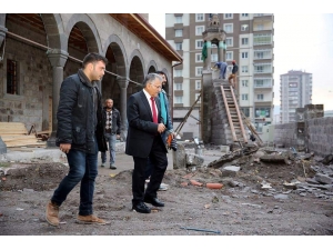 Çifteönü Cami İle Gubaroğlu Mescidinde Çalışmalar Devam Ediyor