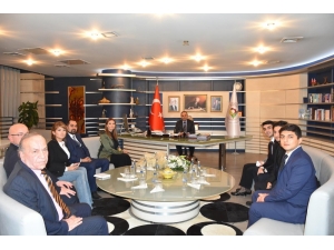 Azeri Vekilden Başkan Ay’a Ziyaret