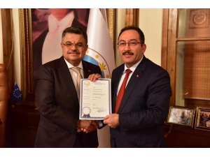 Bilecik Belediyesi Mezbahası Onay Belgesi’ni Aldı