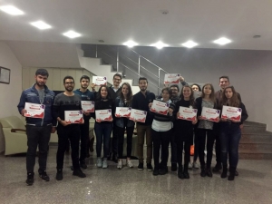 Altın Yürekli Gönüllülerden Dikkat Çeken Vakıf