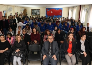 Zihinsel Engelli Öğrencilerin El Emeği Değer Kazandı