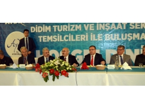 Vali Köşger, İnşaat Ve Turizm Sektörü Temsilcileriyle Bir Araya Geldi