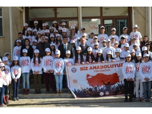 Yüksekovalı Öğrenciler İstanbul’a Gitti