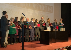 Tohumlar Beyaz Perdeye Düştü