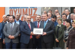 Karacan: "Halkımıza Ve Liderimize Borcumuzu Ödememiz Gerekiyor"