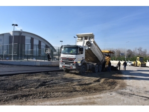 Cadde Ve Bulvarlarda Bakım Çalışmaları Sürüyor