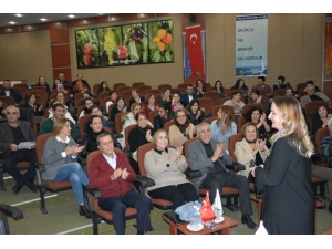 Salihli Tso Kadınlar Birliği’nden ’Etkili Anne-baba Tutumları’ Konferansı