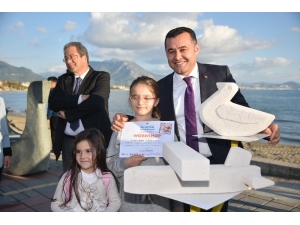 Alanya Taş Heykel Sempozyumda Çocuklar İçin 10 Sokak Heykeli Yapıldı
