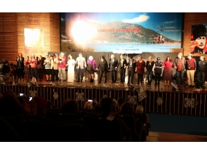 Çevre Duyarlılığını Tiyatro İle Anlattılar