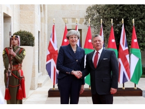 İngiltere Başbakanı May, Ürdün Kralı İle Görüştü