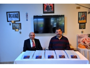 Sakin Şehrin Sualtı Dünyası Kitaplaştı