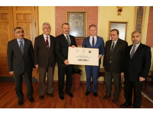 Müftülükten Burs Kampanyasına 120 Bin Lira Destek