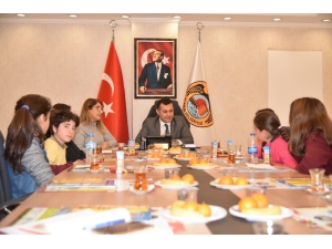 Yücel, Eko Öğrencileri İle Çevre Bilincini Konuştu