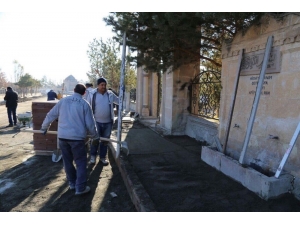 Erzincan Belediyesi Çalışmalarına Devam Ediyor